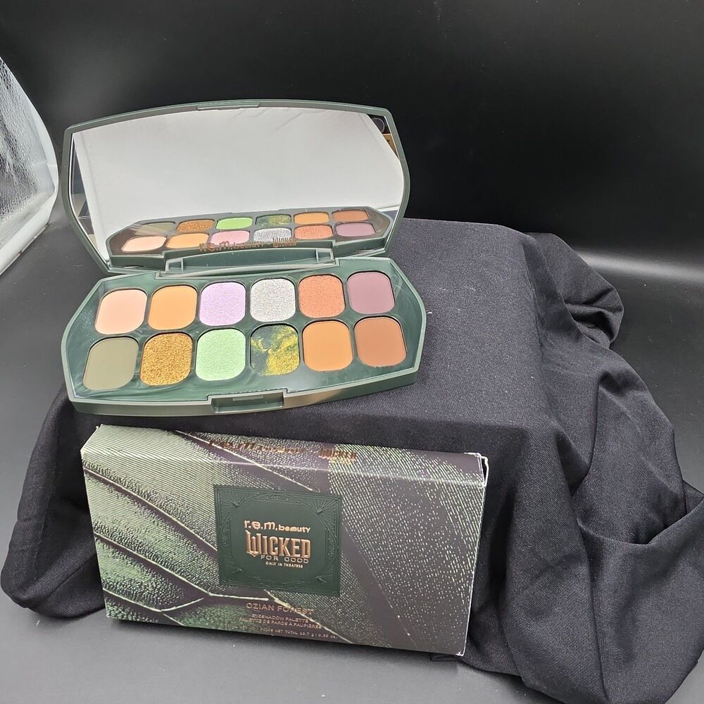 REM Beauty Wicked for Good Ozian Forest Limited Edition Eyeshadow Palette NIB